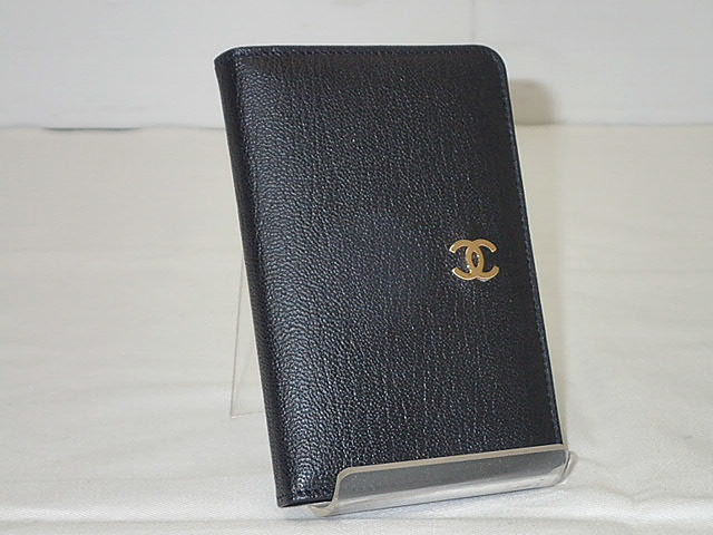 ★【送料無料】ＣＨＡＮＥＬ　シャネル　アドレス帳　当店では以前39,0.600　【中古】レディース
