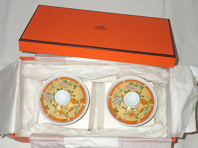 ★【貨物輸送無料】【尖んがり10倍】ＨＥＲＭＥＳ エルメス アジアン紅茶 湯呑 優勝杯 有りの実/2客書き割り 「SIESTA/午睡」 【未当て嵌める】【中古】レディース