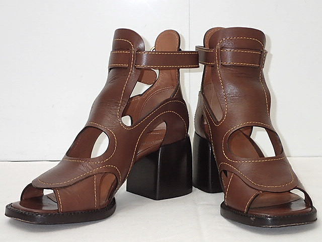 ★【送料無料】【ポイント10倍】ｃｈｌｏｅ　クロエ　アンクルブーツ　ANKLE BOOTS 「GAILE」ゲイルカットCHC21U420L425E37E　当店では以前29,700　【中古】レディース