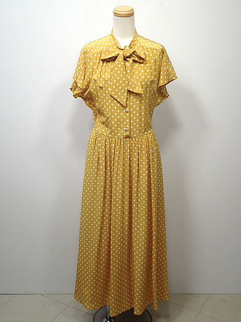 G*e様 Celine ワンピース 楽天市場】【セリーヌ】Celine ラヴァリエール 総柄 リボン シルク