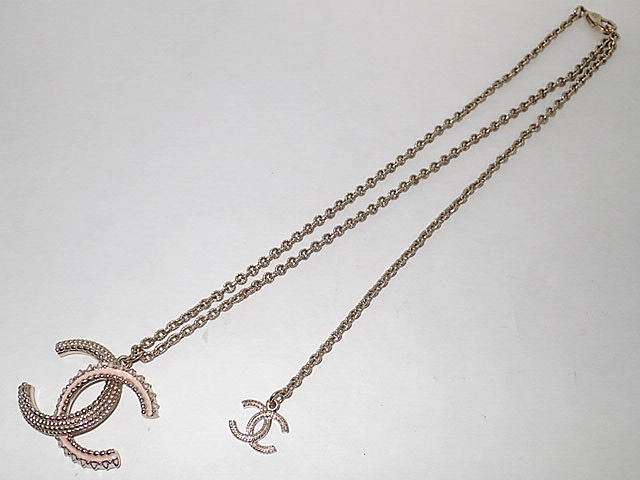 ★【送料無料】【ポイント10倍】ＣＨＡＮＥＬ　シャネル　ココ　ネックレス　ペンダント　A96879　B18C　【中古】レディース