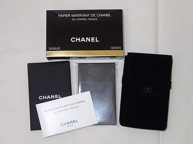 CHANEL - 【15日まで限定セール】  CHANEL ティッシュケース ノベルティ 15日まで限定セール】 CHANEL ティッシュケース ノベルティ