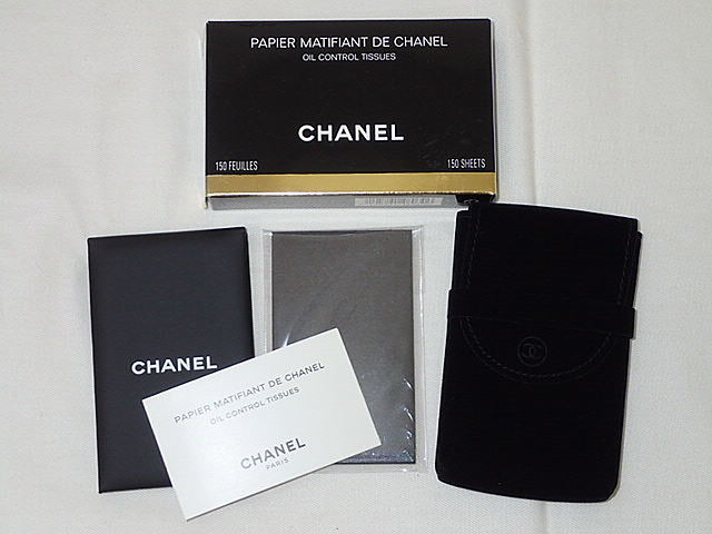 CHANEL ボックスティッシュケース 黒 CHANEL ボックスティッシュケース 黒