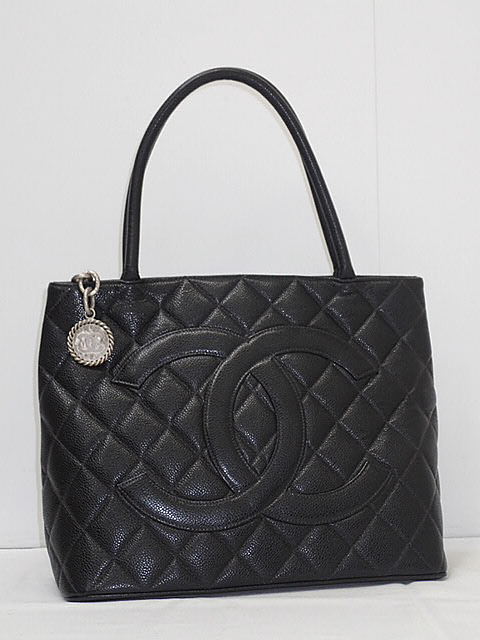 【美品・レアモデル】シャネル　マトラッセ トートバッグ　ハンド　レザー　黒 楽天市場】シャネル CHANEL マトラッセ 復刻トート パテント レザー