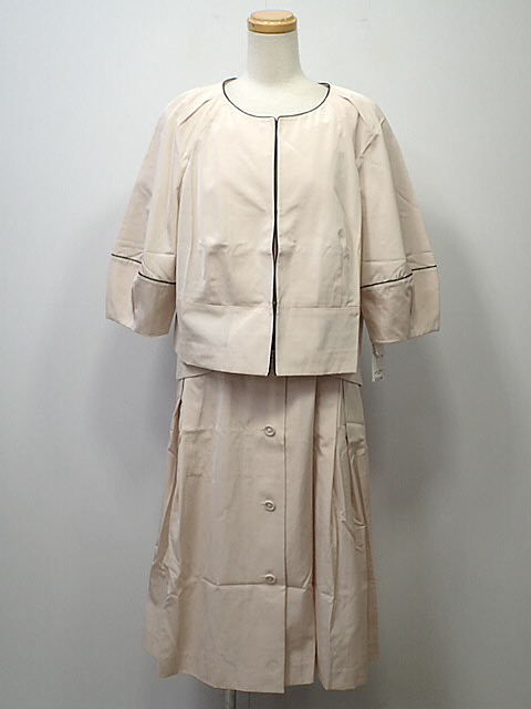 ★【送料無料】ＴＯ　ＢＥ　ＣＨＩＣ　トゥビーシック　(大きいサイズ/ラージ)　ワンピース＋ジャケットせセットアップ　【中古】レディース