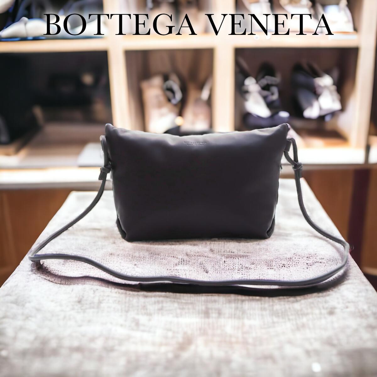 楽天市場】ボッテガヴェネタ ショルダーバッグ メンズ カーフ レザー ロゴ 629682 VA9V3 1129 BOTTEGA VENETA ボッテガ  バッグ 【新品】 【正規品】 【送料無料】 【プレゼント】 【ギフト】 【ギフトラッピング無料】 : Second Seconds 楽天市場店