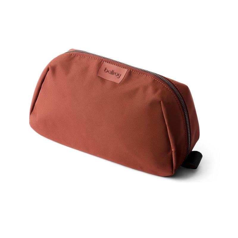 Bellroy Dopp Kit Plus ?（周遊合切袋、御徒面子）