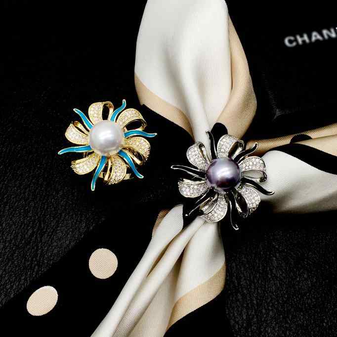 スカーフ リング 固定 バックル レディース ファッション アクセサリー オールシーズン ゴールド シルバー エナメル パール