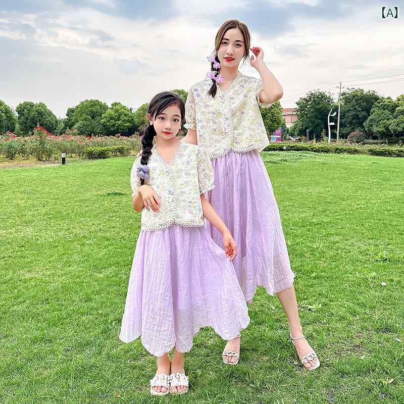 親子 コーデ ペアルック レディース 女の子 プリンセス ファッション 大人 子供 母娘 お揃い ファミリー リンク コーデ 夏 リゾート 旅行 家族写真 韓国