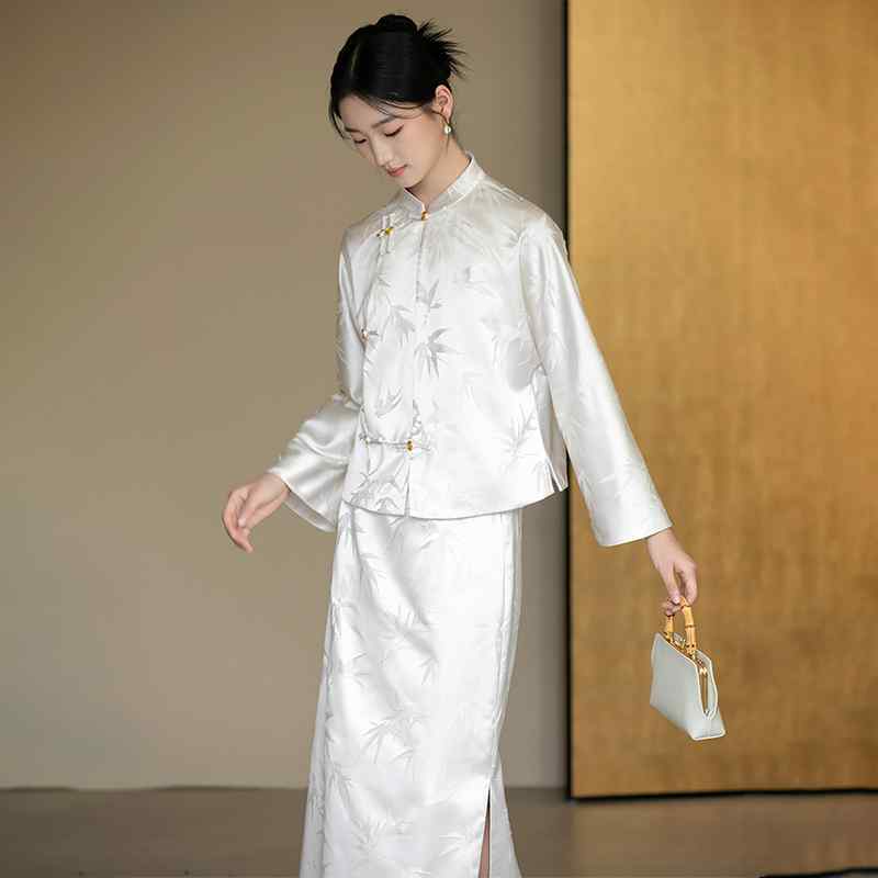スコート レディース 秋 冬 流行り物 中華 成人女性 中国 茶師服 ジャカード 唐装 トップス 二分の一 背広