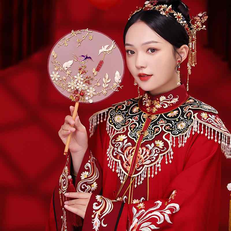 扇 うちわ 小物 アクセサリー 新婚 結婚 祝い 扇子 実 花嫁 カップル 婚約品 ギフト インテリア おしゃれ 華やか