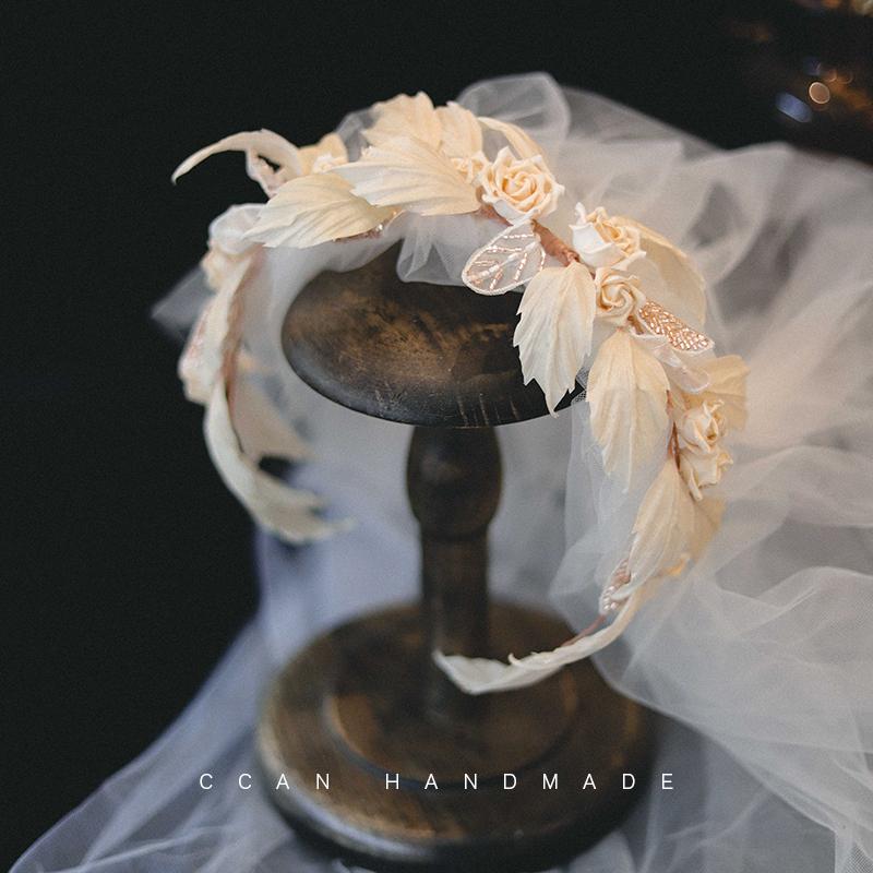 ヘア アクセサリー 花びら 二重層 ベール 花嫁 ウェディングドレス アクセサリー 花輪 髪飾り ヘッドドレス カチューシャ 韓国 ティアラ