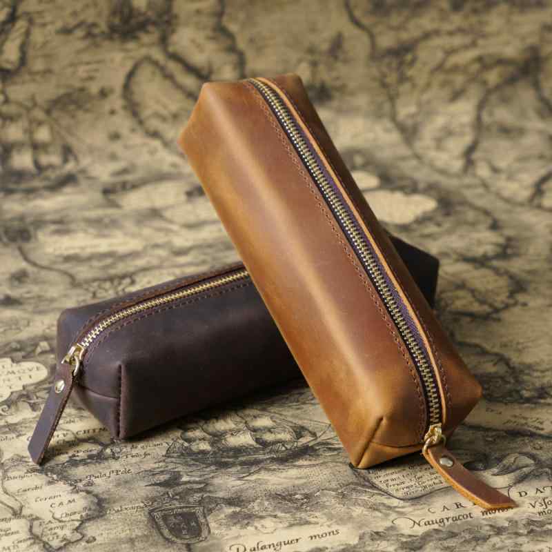 ペンケース レトロ ペン 収納袋 メンズ レザー ジッパー ペンバッグ 鉛筆ケース シンプル 文具 バッグ 小物入れ 4,541円