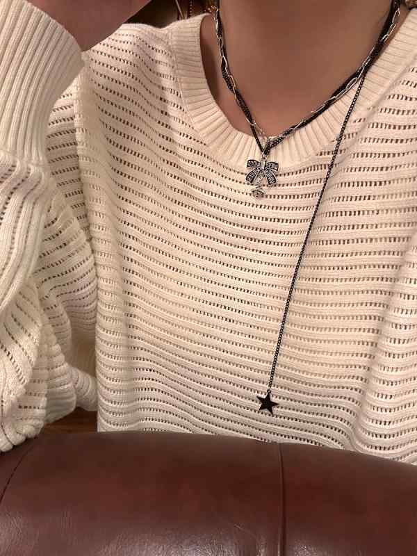 アクセサリー レディース 秋 冬 ネックレス クール レター リボン ハイエンド ホット ガール セーター チェーン