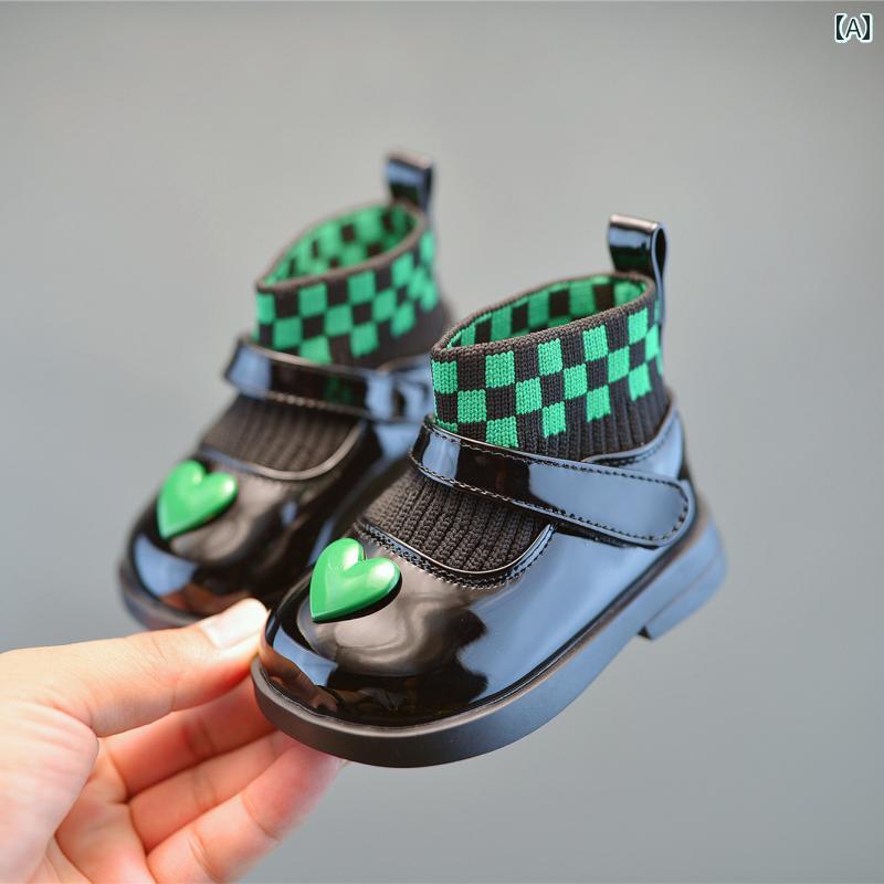 子供靴 ベビー キッズ レザー シューズ 幼児 かわいい 普段使い生活 イベント 散歩 おしゃれ シンプル ブーツ 赤ちゃん品