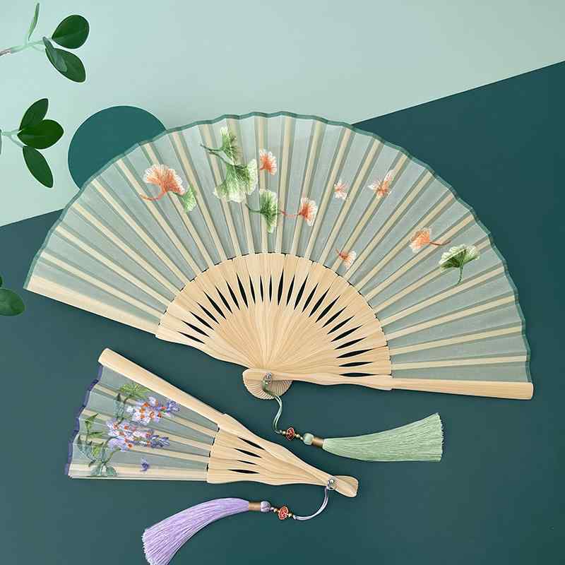 扇子 おしゃれ シンプル 刺繍 レトロ チャイナ風 両面 小型 ポータブル ホリデー アクセサリー プレゼント 上品 タッセル 竹 小物