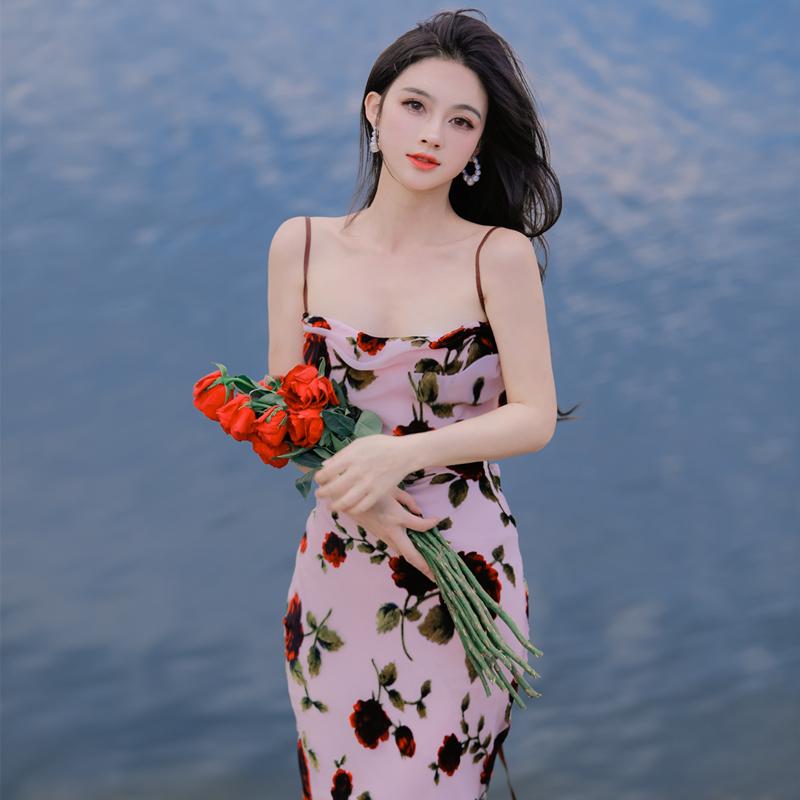夏 ファッション おしゃれ シーサイド ビーチ 魅惑 バックレス セクシー ホリデー ロング ドレス 夏 メッシュフラワー サスペンダー フィッシュテールドレス