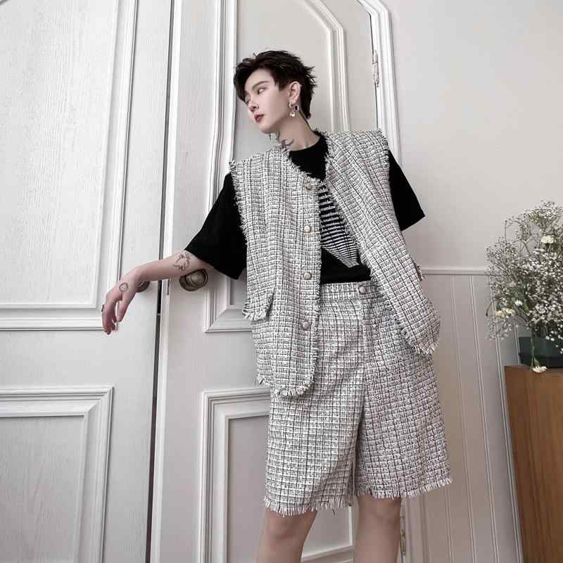 ベスト ショートパンツ ２点セット 白 黒 ノースリーブ 夏服 ファッション メンズ ストリート
