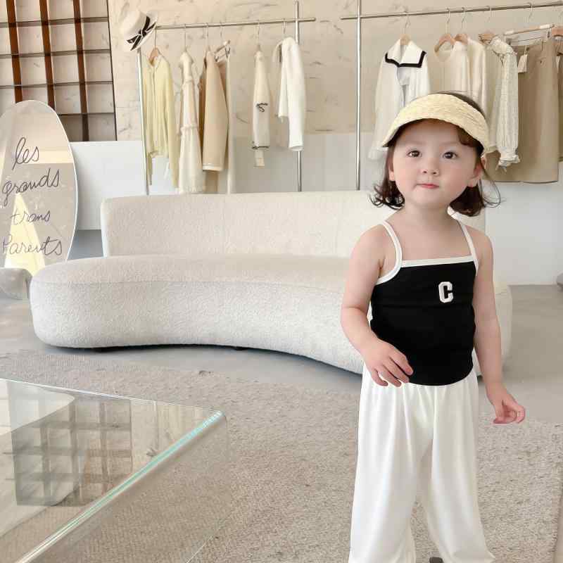 子供 薄手 夏 Tシャツ シンプル 文字 C サスペンダー 女の子 夏 ベスト 女の子 赤ちゃん カジュアル トップス