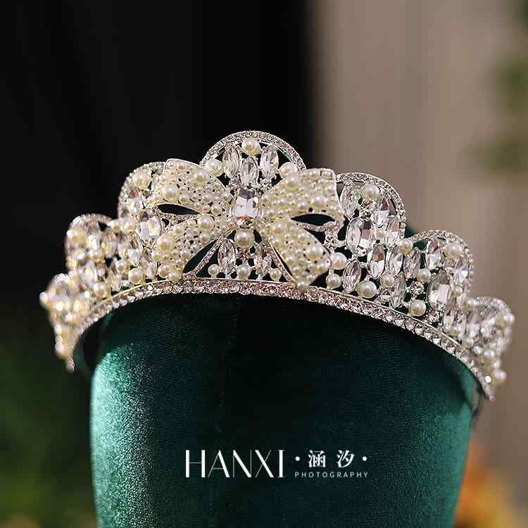 アクセサリー ティアラ ヘアバンド ジュエリー ブライダル ヘア カチューシャ 結婚式 レディース クラウン 雑貨 小物 装飾品 道具 レディース