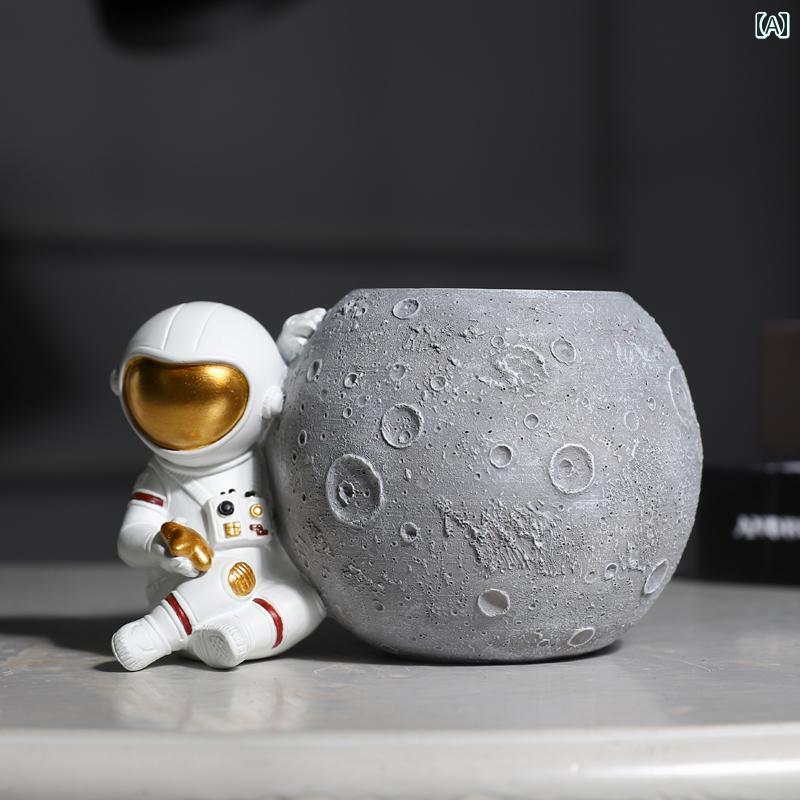 ラグジュアリー オフィス 宇宙飛行士 ペンホルダー 装飾 センス スタディ コンピュータ デスクトップ ペンスタンド スマホスタンド
