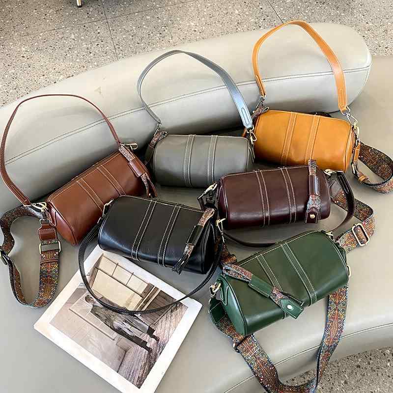 レディース バック 牛革 コンパクト ショルダー クロスボディ 円筒 横長 立体 枕型 ジッパーストラップ ソフト ショルダーストラップ２本 レザー無地 布 幅広 エスニック ステッチ フェミニン ６｜セキュアデポ