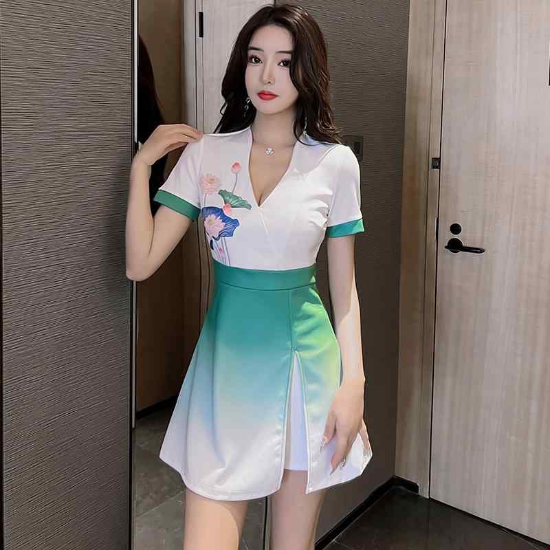 レディース 美容室 作業着 フェミニン パンツ スカート セットアップ ネイルサロン エステサロン 受付 制服