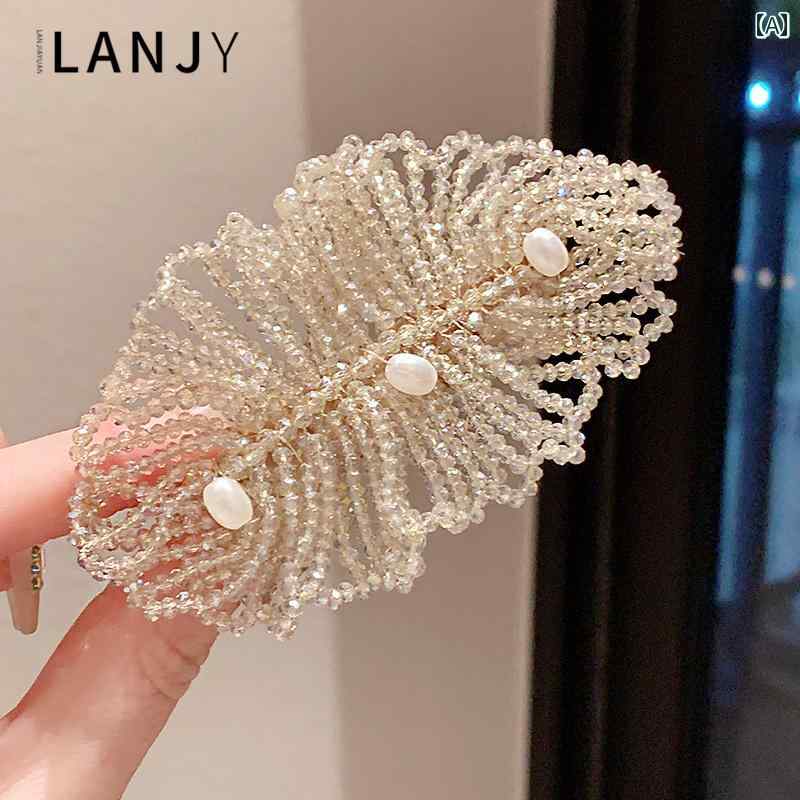 ヘアクリップ パール ヘアピン グリッパー ビジュー キラキラ ビーズ 韓国 サイド 前髪 アクセサリー ファッション小物 コサージュ 女子力アップ フォーマル 式典
