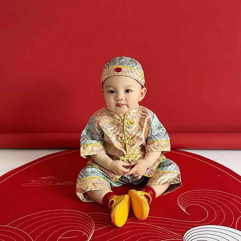 キッズ ベビー 唐装 男の子 女の子 1歳 誕生日 選び取り お祝い 中国風 フォーマル スーツ セットアップ 夏物 サテン 光沢 柔らかな肌触り 安全基準A ポリエステル裏地 4,617円