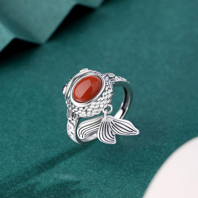指輪 レディース S925シルバー 南紅瑪瑙 タイシルバー マット 燻し銀 レトロ アンティーク風 錦鯉モチーフ 躍動感のある尻尾デザイン フリーサイズ