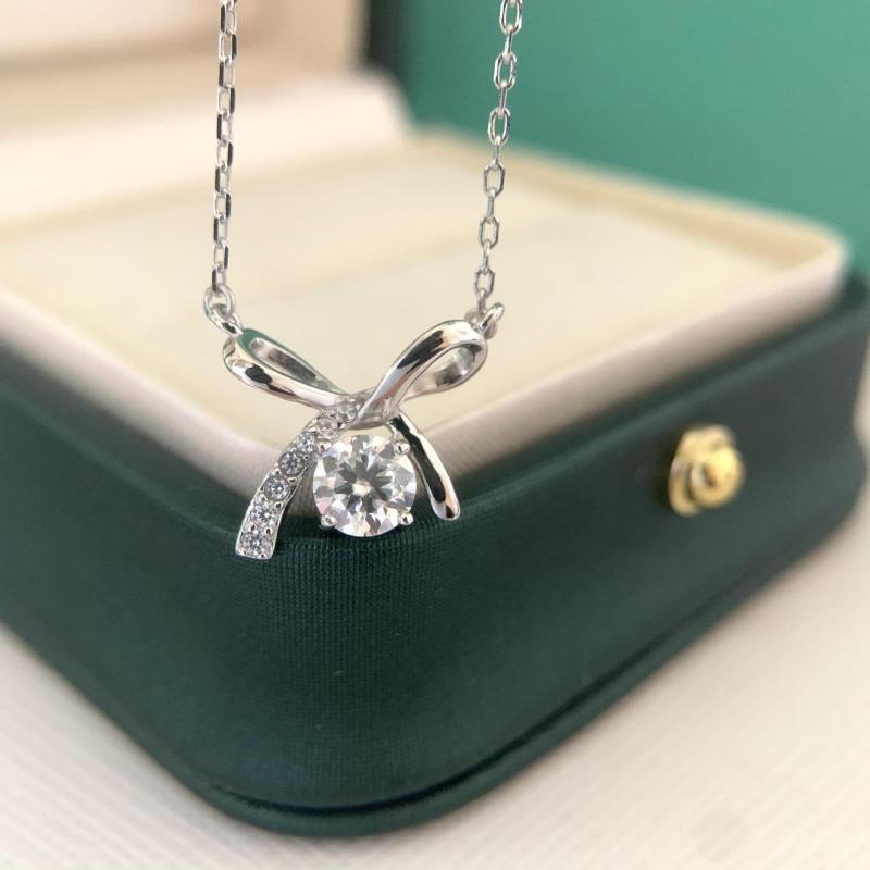 ネックレス レディース S925 シルバー ローズゴールド モアサナイト 一粒石 リボン 華奢 繊細 上品 エレガント 鎖骨ネックレス シンプルデザイン デート オフィス カジュアル プレゼント ギフト