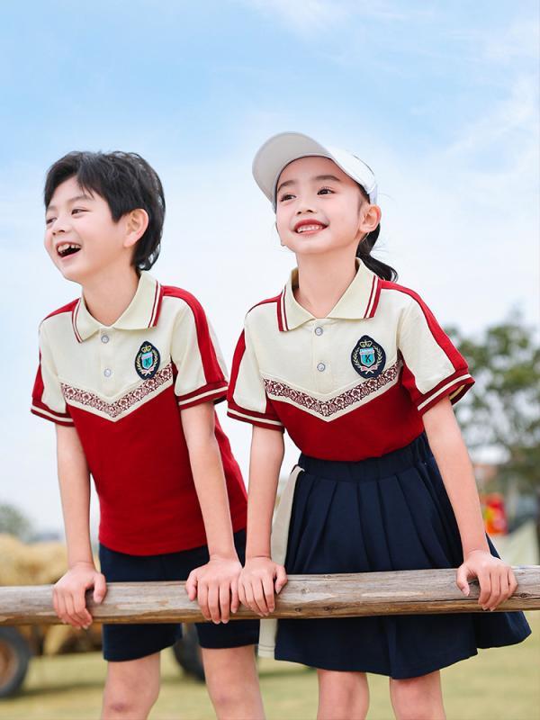 スクールウェア キッズ 男女兼用 綿素材 柔らかい着心地 ブリティッシュスタイル 幼稚園 小学生 1年生 通学 制服 運動会 クラブ活動 発表会 ジップアップ ジャージ セットアップ 3点セット 春秋物 カジュアル