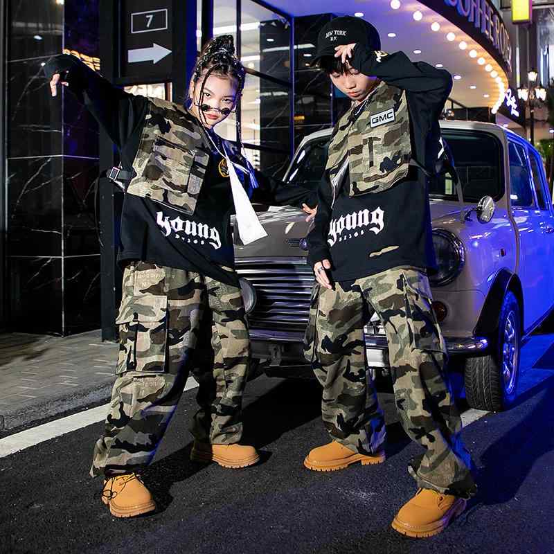 ダンス衣装 男の子 キッズ ジュニア ストリートダンス ヒップホップ 迷彩パンツ セットアップ ベスト コットン ソフトな肌触り 春秋 発表会 練習着 レッスン着 イベント クール