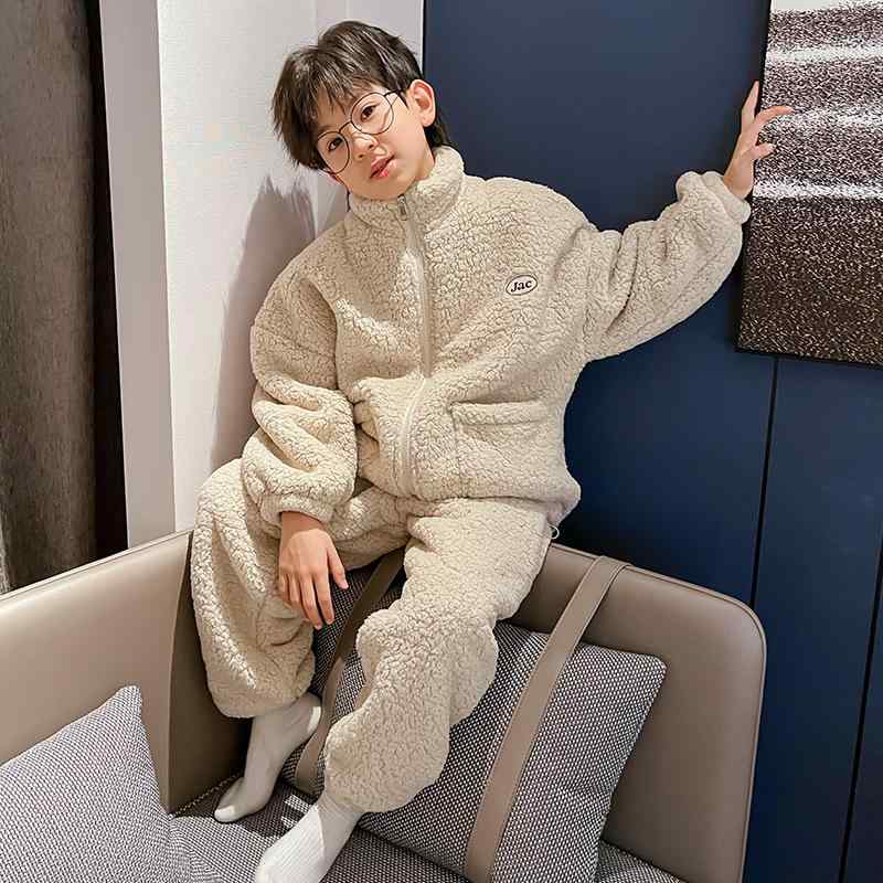 パジャマ キッズ 男の子 ルームウェア サンゴフリース フランネル 厚手 あったか 保温 秋冬用 部屋着 小学生 中学生 綿混 カジュアル おしゃれ かわいい アイボリー ブラウン