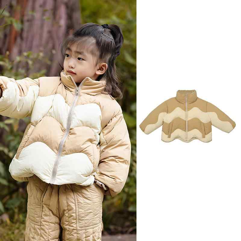 ダウンジャケット キッズ 男の子 女の子 子供服 保温 防寒 あったか 厚手 ダックダウン ジップアップ ショート丈 ゆったり ルーズフィット 欧米風 カジュアル かわいい 通学 お出かけ 普段使い 秋冬春 ポリエステル ライトカーキ アウター｜セキュアデポ