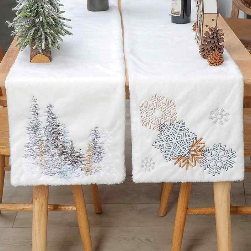 テーブルランナー クリスマス 飾り付け 高級感 フェイクファー スノーフレーク 雪の結晶 刺繍 ホテル 家庭用 ダイニングテーブル 食卓 モダン 欧風 上品