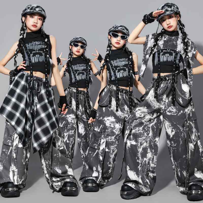 ダンス衣装 キッズ 女の子 ジュニア ヒップホップ ジャズ ストリートダンス 迷彩柄 ノースリーブ ベスト 上下セット セットアップ 発表会 レッスン 練習着 パフォーマンス 春夏 ファッション トレンド