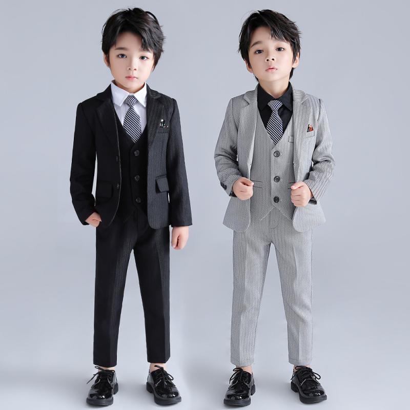 キッズ 男の子 フォーマルスーツ ストライプ柄 ブリティッシュスタイル おしゃれな子供用セレモニースーツ 発表会 演奏会 結婚式 卒業式 入学式 冠婚葬祭 スリーピース ジャケット ベスト パンツ 春秋冬