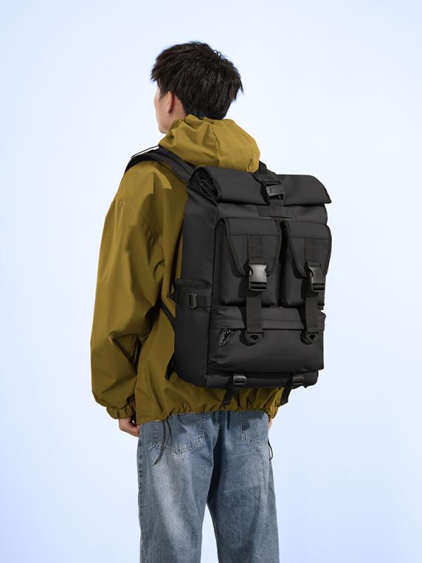 リュック メンズ 防水 機能性 大容量 通勤 サイクリング ノートPC対応 容量拡張 デイパック ブラック ネオプレン素材 20L 35L 16インチPC収納 レジャー 旅行 負担軽減 ロックバックル 8,576円