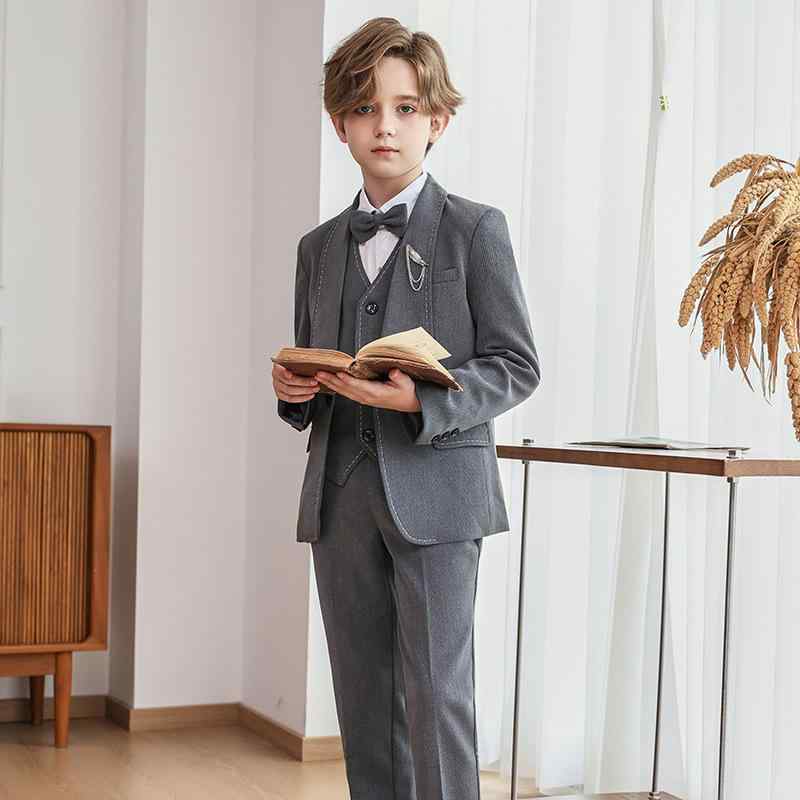 キッズ 男の子 フォーマルスーツ 結婚式 発表会 入学式 卒業式 七五三 誕生日 ピアノ 演奏会 セレモニー イベント ブレザー ベスト ロングパンツ 3点セット 秋冬春 スリーシーズン対応 無地 シングルボタン ポリエステル素材 子供服 ジュニア