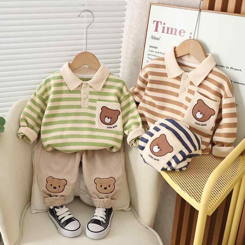 男の子 キッズ セットアップ 春秋 3歳 8歳 かわいい クマ ストライプ ポロシャツ風 長袖 スウェット 長パンツ コットン 綿素材 柔らかい肌触り カジュアル 上下2点セット 通園 通学 普段着 の商品写真