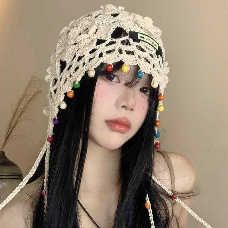 ニット帽 レディース 通気性 ボヘミアン エスニック 花柄 透かし編み タッセル 手編み レトロ ワッチキャップ かわいい 春秋 ポリエステル