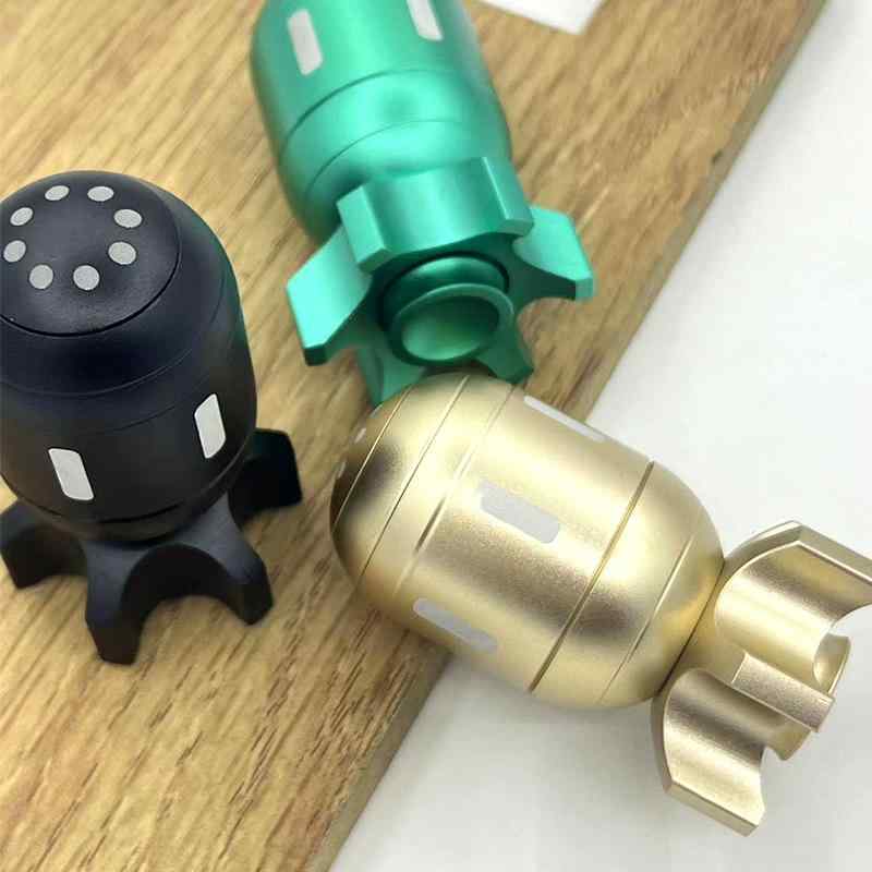 ハンドスピナー メンズ レディース 大人用 リアル 魚雷型 ストレス解消グッズ 軽量 アルミ合金製 携帯 指遊び 回転式 デスク玩具 ギフト