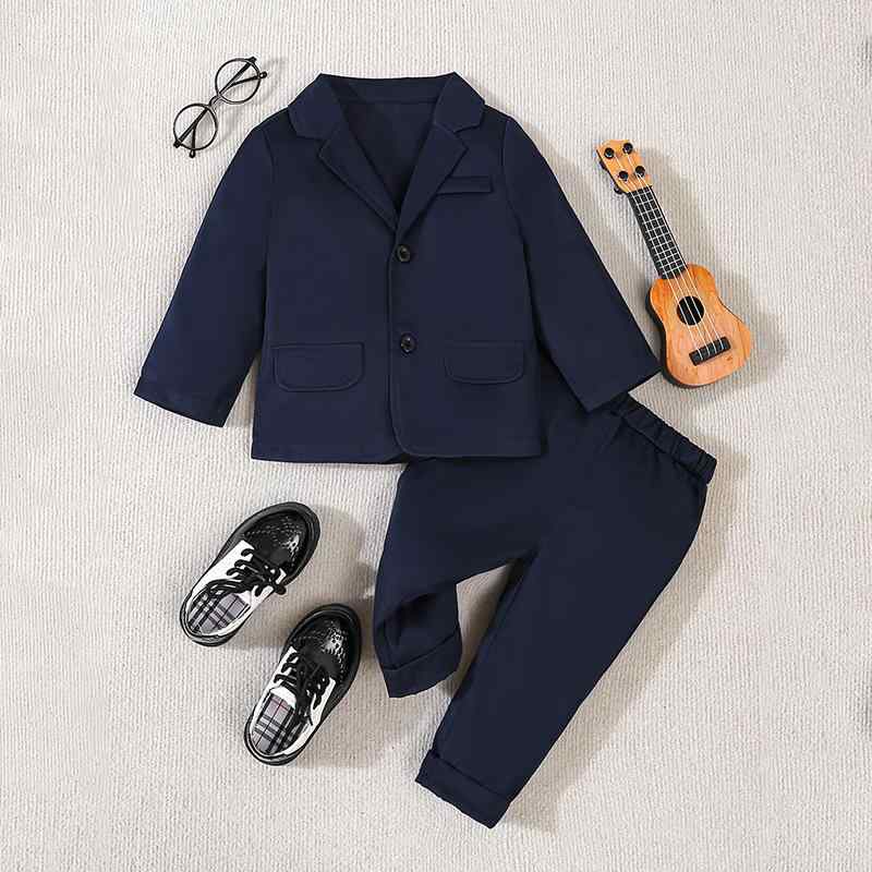 キッズ 男の子 スーツ フォーマル 2点セット 蝶ネクタイ ベスト付き 長袖 ロングパンツ 1歳 誕生日 バースデー 礼服 セレモニー 欧米風 英国風 紳士 春秋