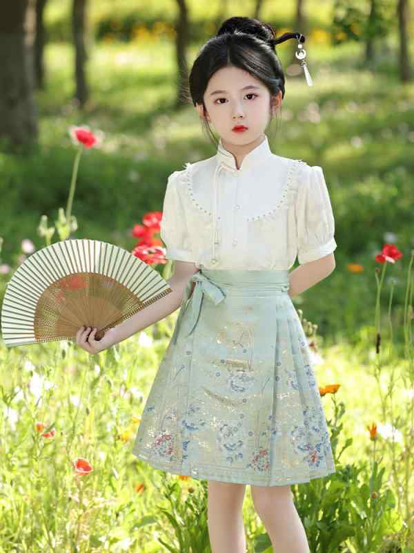 漢服 女の子 キッズ 中国風 柔らか素材 ポリエステル 馬面スカート ショート丈 半袖 上下2点セット 緑色 子供服 イベント 衣装 発表会 撮影 普段着 3歳 4歳 5歳 6歳 7歳 8歳 100cm 110cm 120cm 130cm 140cm