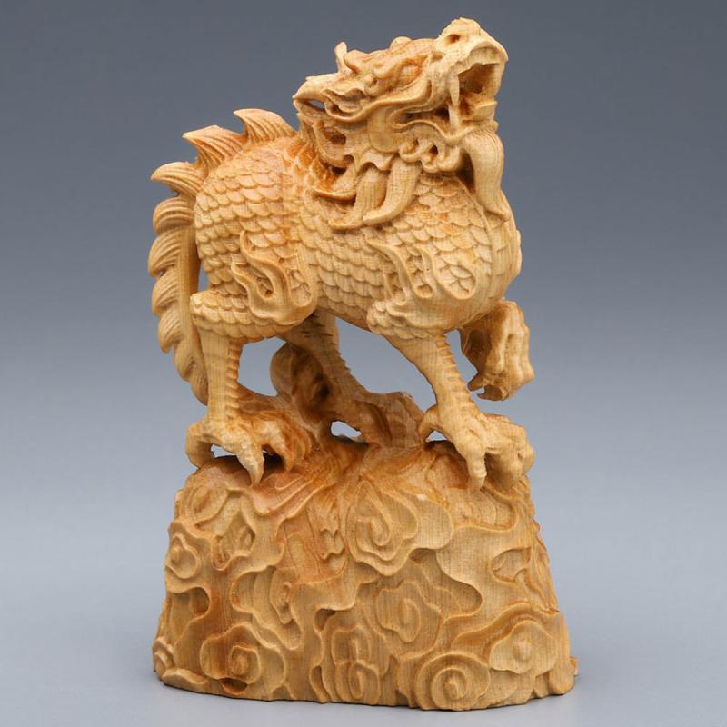 置物 麒麟 崖柏 無垢材 木彫 細密彫刻 開運 招福 商売繁盛 子宝祈願 縁起物 インテリアオブジェ 玄関 リビング 書斎 オフィス デスク装飾