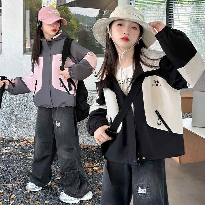 アウター キッズ 女の子 中大童 春秋 おしゃれ カジュアル 韓国風 マウンテンパーカー ウィンドブレーカー 連帽 ジップアップ 撥水 軽量 切り替えデザイン