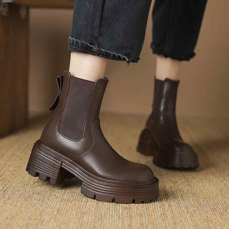 ブーツ レディース チェルシーブーツ 秋冬 厚底 ラウンドトゥ ハイヒール 6-8cmヒール ショート丈 バックジップ フェイクレザー PUレザー きれいめ カジュアル 通勤 オフィス 普段使い 万能