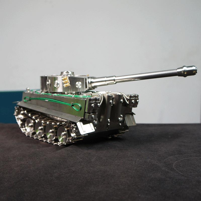 モデル キッズ 子供用 可動式 キャタピラ 金属製 ステンレス ハンドメイド ソ連式 ティーガー 戦車 置物 オブジェ 飾り インテリア コレクション 精密 ミリタリー|セキュアデポ
