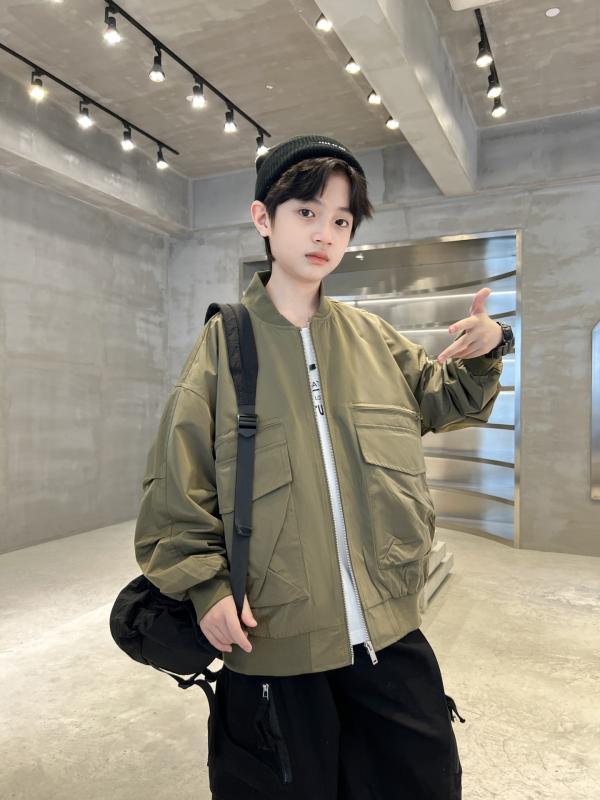 キッズ 男の子 ボーイズ ソフトタッチ 綿混 ジップアップ ビッグポケット 韓国ファッション おしゃれ 野球襟 春秋 ジャケット ブルゾン アウター 長袖 カジュアル 無地